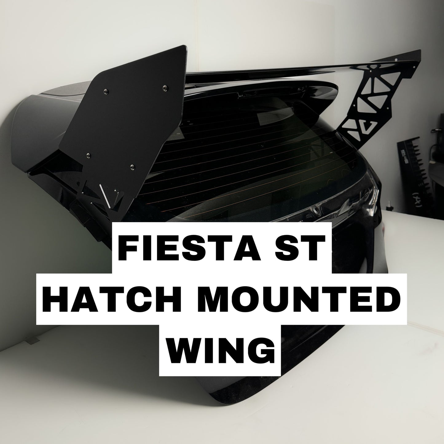 MK7 FIESTA ST HATCH-MOUNTED WING